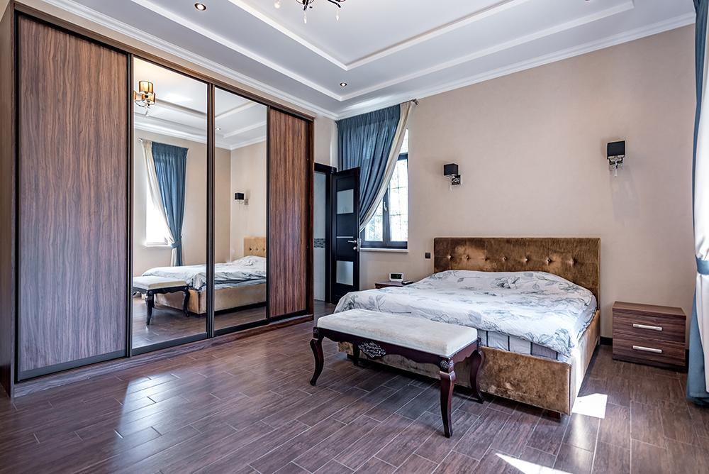Whippet House Hotel Kiev Ngoại thất bức ảnh