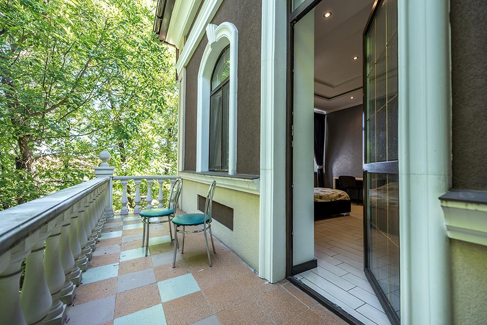 Whippet House Hotel Kiev Ngoại thất bức ảnh