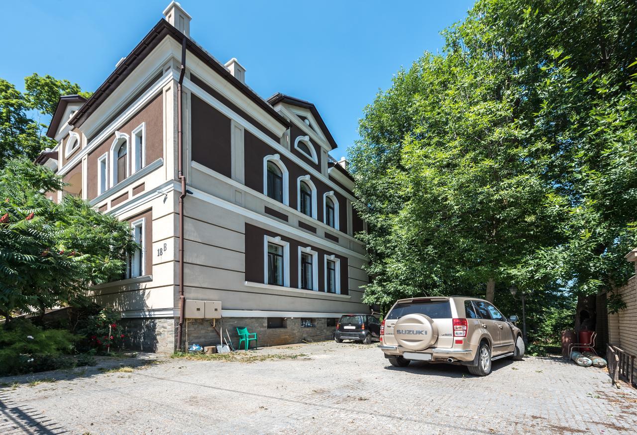 Whippet House Hotel Kiev Ngoại thất bức ảnh